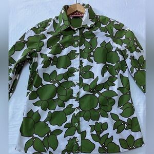 Sweet button down botanical print